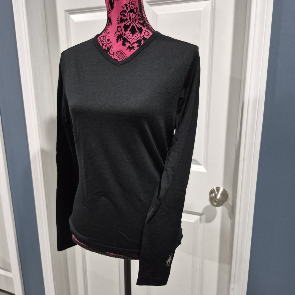 SmartWool Base Layer Top Womens Medium Black Merino Wool V-Neck Hiking Ski FLAWS